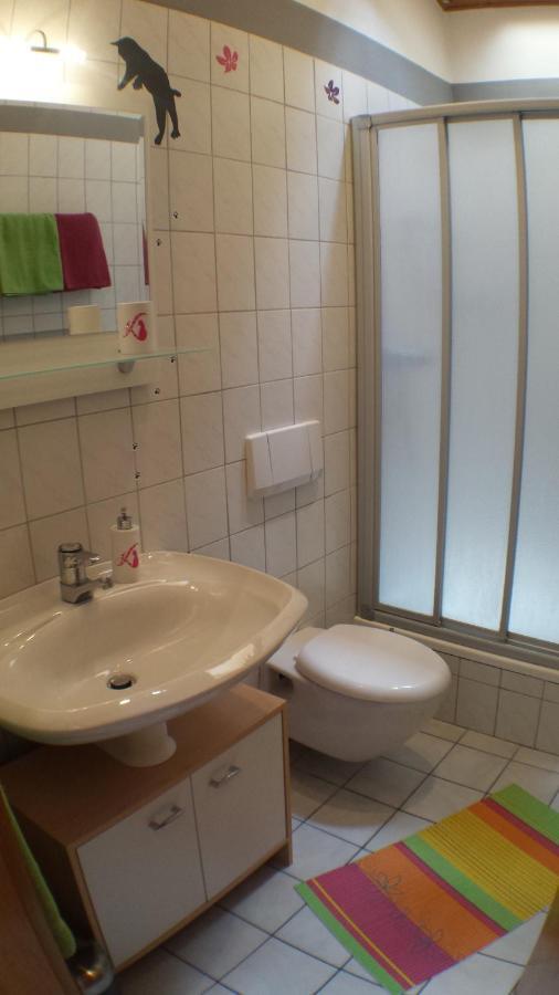 Ferienwohnung Katzenberger Беверунген Номер фото